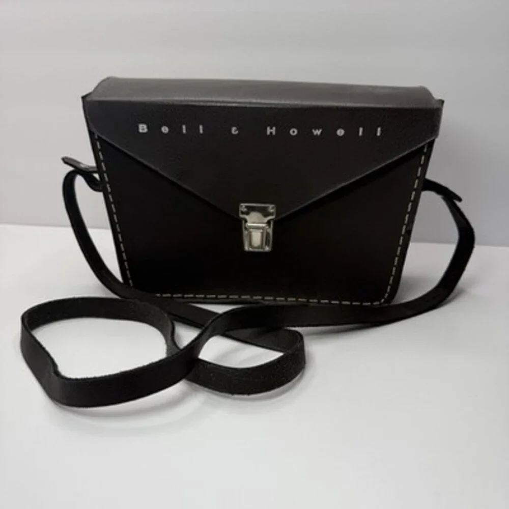 VTG Bell & Howell 435 Focus-Matic Autoload 8mm Movie Camera Leather Case UNTESTE